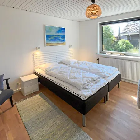 Casa de Férias 4 Bedroom Amazing In Blåvand