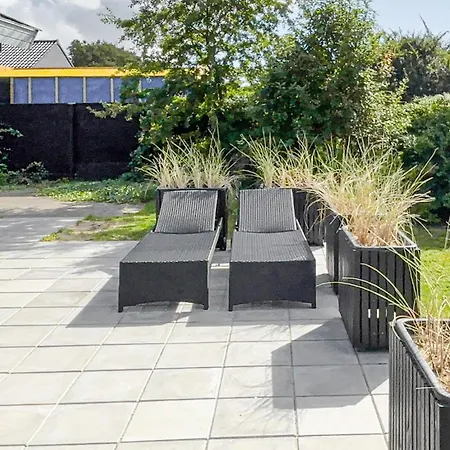 4 Bedroom Amazing In * Blåvand